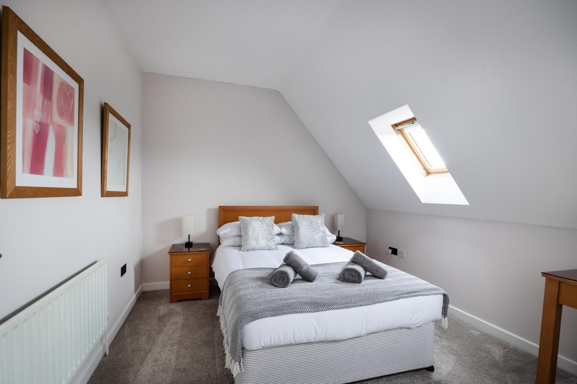Stunning 3Br, Free Parking, Near Town Center, Long Term Discoun Apartamento Reading Exterior foto