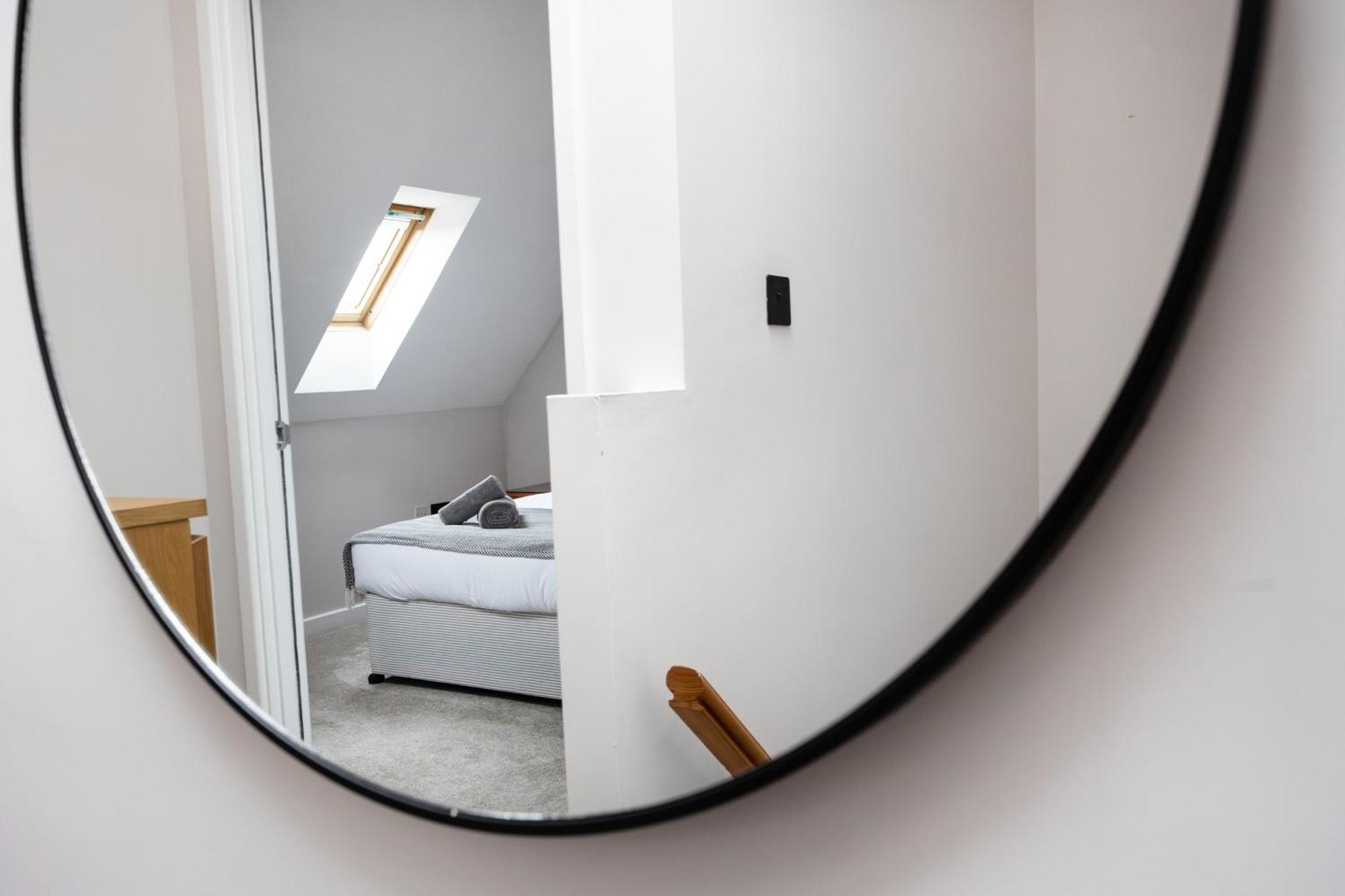 Stunning 3Br, Free Parking, Near Town Center, Long Term Discoun Apartamento Reading Exterior foto