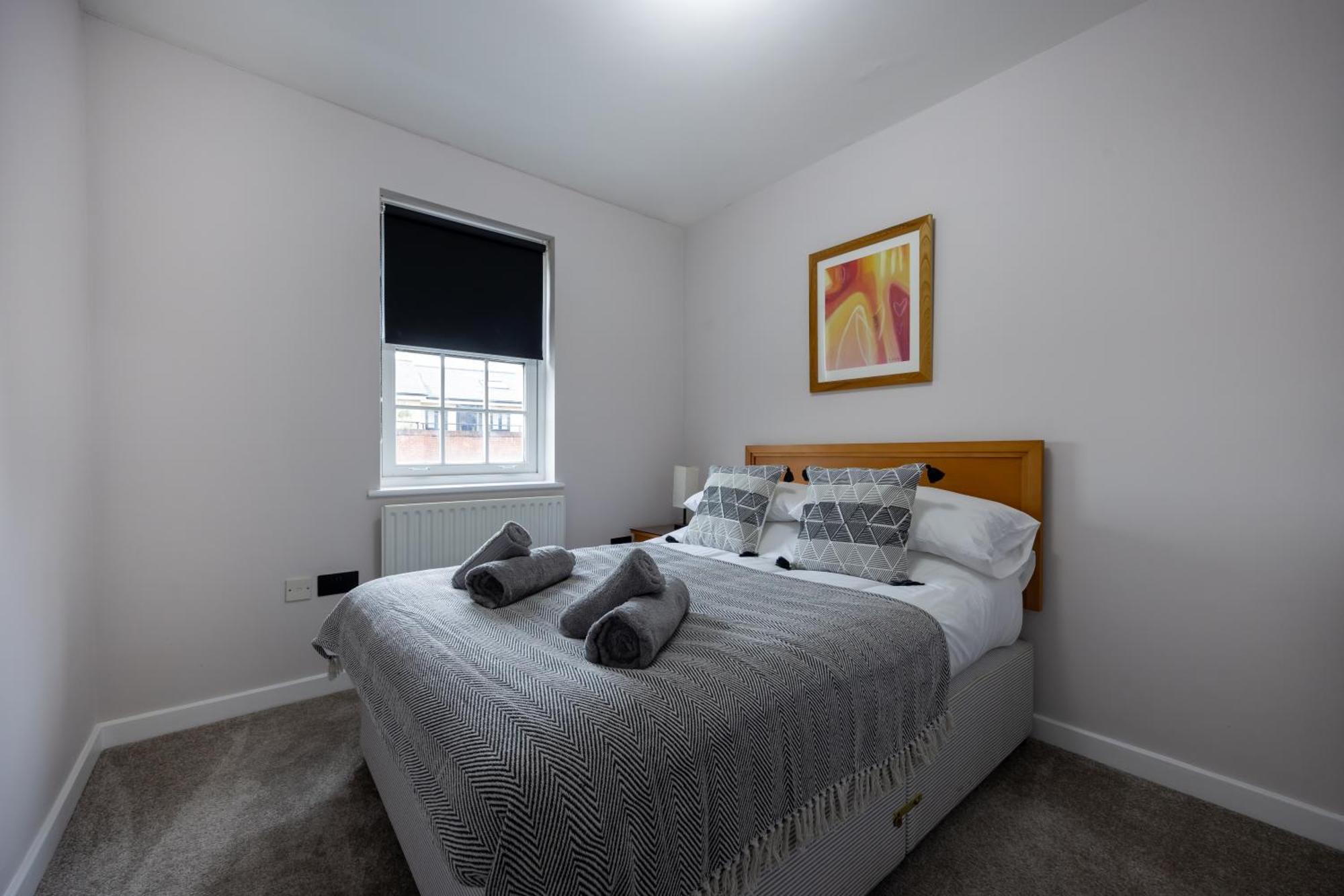 Stunning 3Br, Free Parking, Near Town Center, Long Term Discoun Apartamento Reading Exterior foto